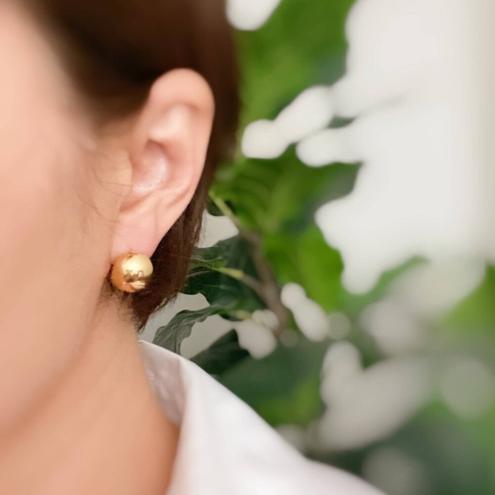 Gold Seamlessly Round Stud Hoop Earrings